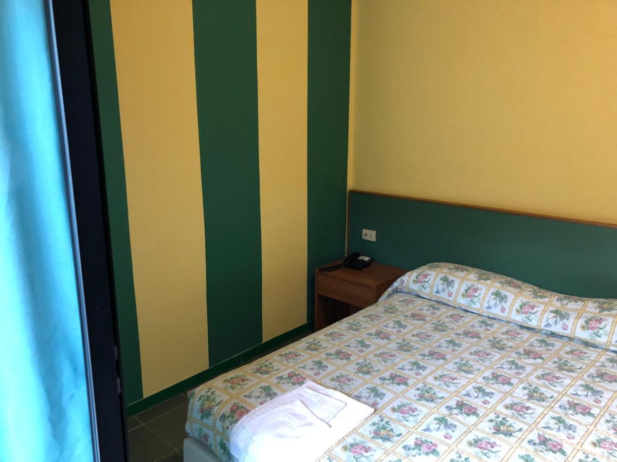 Hotel River Civitella Roveto Buitenkant foto