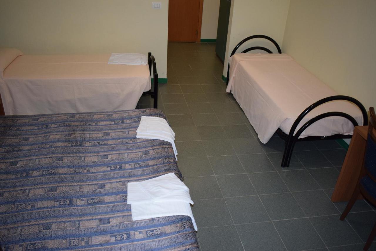 Hotel River Civitella Roveto Buitenkant foto